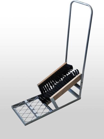 Actual product image Carrington Shoe brush for sports fields (1 x)