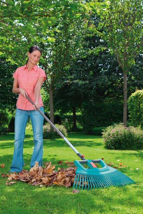 Actual product image Gardena fan rake