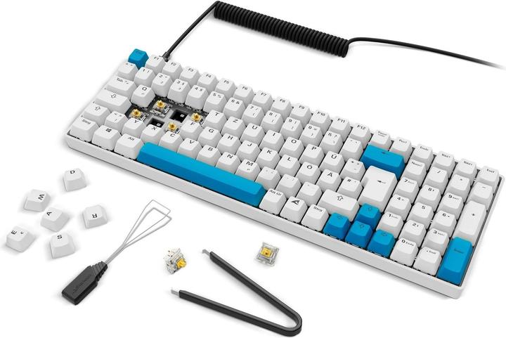 Actual product image Sharkoon SKILLER SGK50 S2 PBT (white, DE layout, Gateron G Pro 3.0 Yellow) (DE, Cable, Wireless)