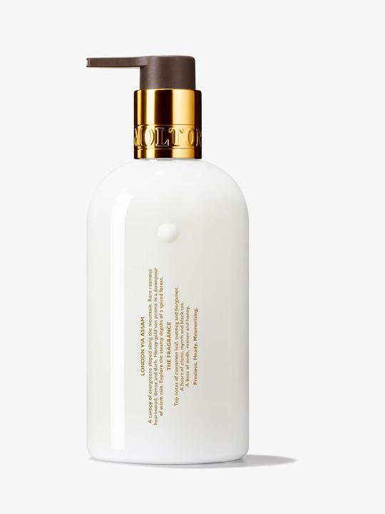 Actual product image Molton Brown Hand Lotion Mesmerising Oudh Accord & Gold (300 ml)