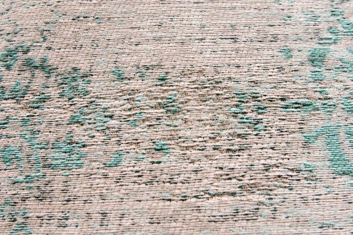 Actual product image Louis de Poortere Fading World Medaillon (140 x 200 cm)