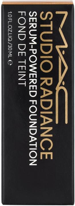 Actual product image MAC Cosmetics M.A.C. Studio Rad Serum Pow Fond de Teint NC37 (NC37)