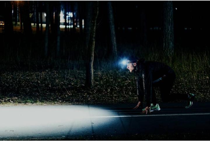 Image du produit ArmyTek Elf C1 Micro USB lampe frontale / lampe à main (7.59 cm, 1000 lm)