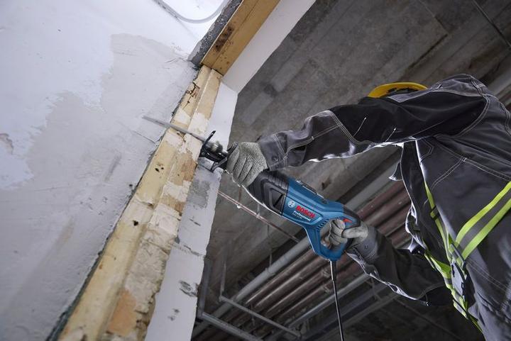 Produktbild Bosch Professional Säbelsäge BOSCH GSA 1300 PCE