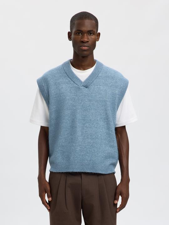 Actual product image Selected Relaxed Fit Strickweste (M)