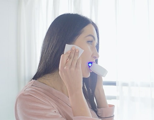 Produktbild V-White Ultraschall (Ultraschallzahnbürste)