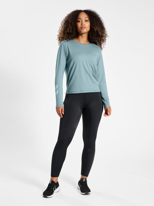 Produktbild hummel Mt Taylor T-Shirt L/S (S)