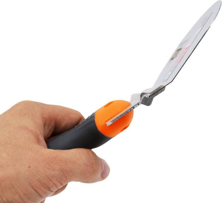 Actual product image AW Tools Awtools AW PROFILED PUTTY 165 mm MINKŠTAS HANDLE (2.30 cm)