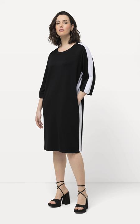 Image du produit Ulla Popken Robe en jersey, encolure bateau et manches 3/4. Bandes latérales fantaisie. (50, 52)
