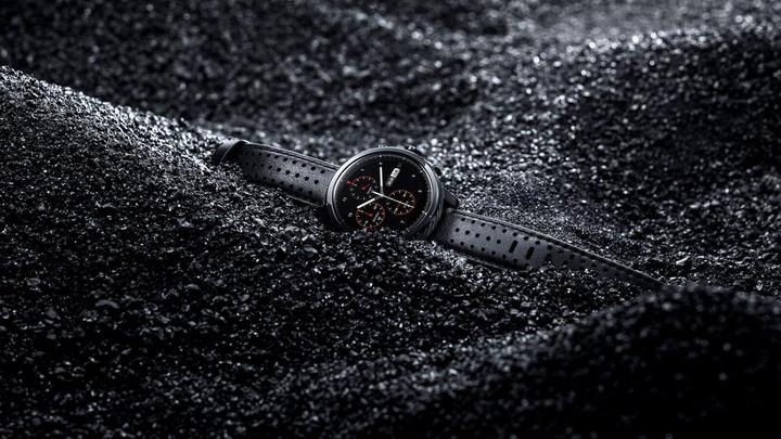 Produktbild Amazfit Stratos+ (34 mm, 4G)