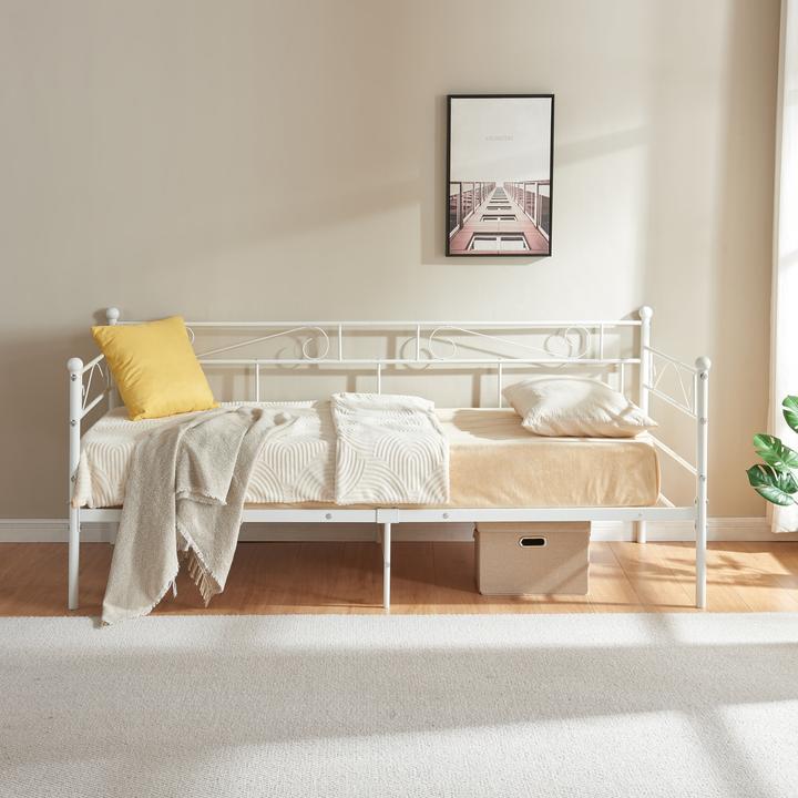 Actual product image En.Casa Metal bed Granada 90x200 cm with cold foam mattress white (90 x 200 cm)