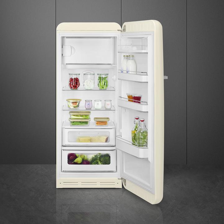 Actual product image Smeg Retro Style FAB28RCR5 (270 l)