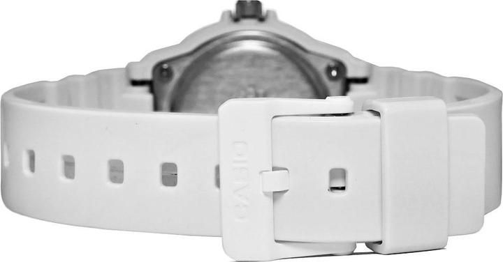 Productafbeelding Casio LRW-200H-4E2VDR (Analoog horloge)