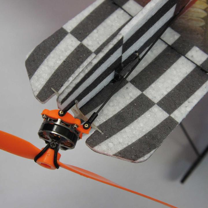Immagine prodotto RC Factory RC-Factory Extra 330 SuperLITE Verde serie INDOOR EPP (Acrobazia aerea)