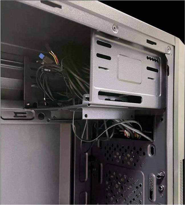 Produktbild LC-Power Geh?use Micro-ATX 2004MB-V3 1xUSB-C,2xUSB3.0,1xUSB2.0 o.Netzteil (mATX, Mini-ITX)