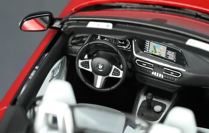 Immagine prodotto Meng-Model BMW Z4 M40i