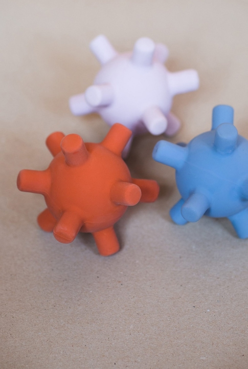 Produktbild Filibabba Motorikball - Baby Sense Ball Powder Blue