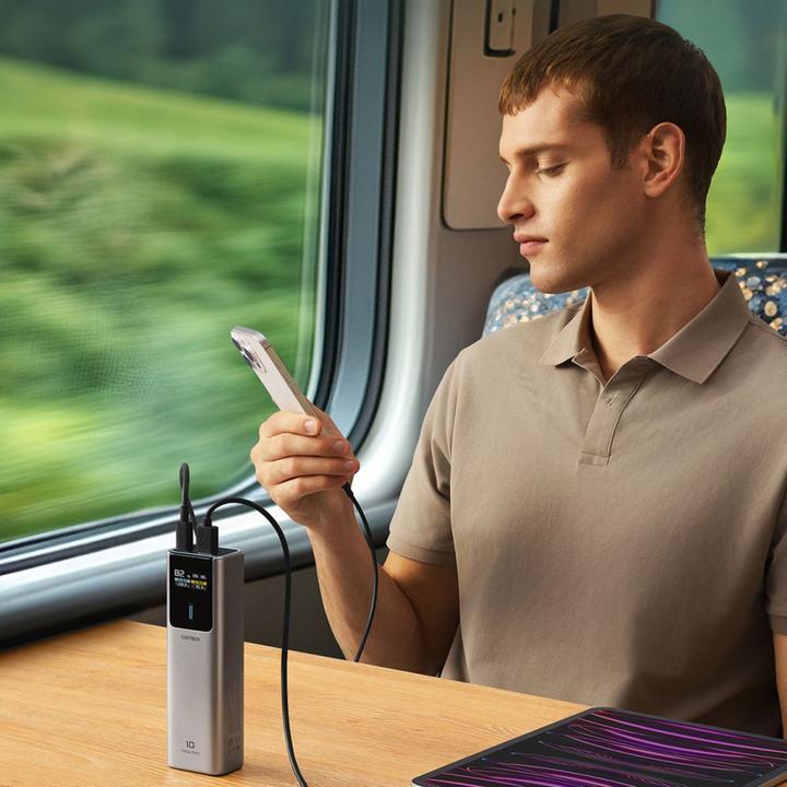 Actual product image Cuktech Other goods CUKP200NGLDG 55W 20000mAh Powerbank with Built-in USB-C Cable - Gray (20000 mAh, 55 W)