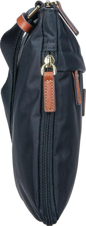 Actual product image Brics X-Collection shoulder bag 26 cm with expansion pleat