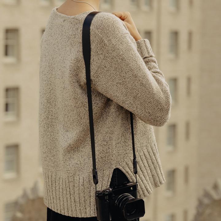 Actual product image Peak Design Leather Camera Strap Standard (Neck belt)