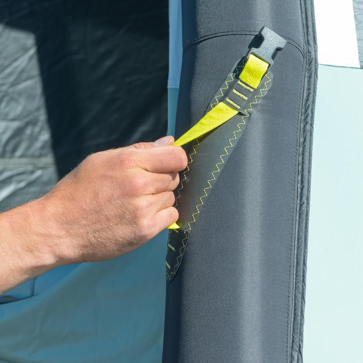 Immagine prodotto Quechua FURGONE 500 FRESCO E NERO 2P (Tenda sul tetto, 24 kg, 2 persone)