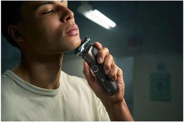Actual product image Philips Shaver Series 5000