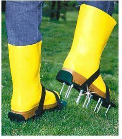 Produktbild Garten Meister Rasenlüfter Schuhe