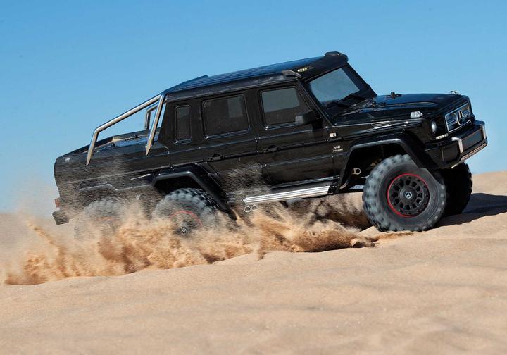Immagine prodotto Traxxas CRAWLER TRX-6 1:10 6WD EP RTR MERCEDES G63 AMG 6x6 - NERO SENZA caricatore e SENZA batteria (RTR pronto all'uso)