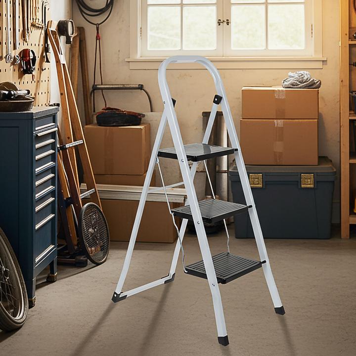 Produktbild Storage Solutions Klappbare Trittleiter, mit drei Stufen, bis 125 kg (Trittleiter)