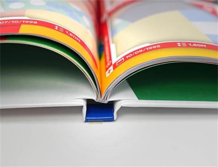 Produktbild Topps UEFA EURO 2024 Sticker Album Hardcover