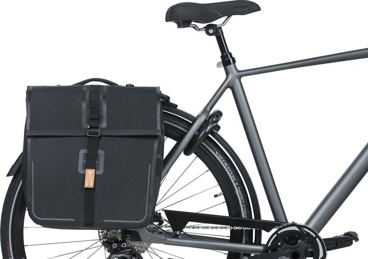 Produktbild Basil Urban Dry (50 l, Gepäckträgertasche)