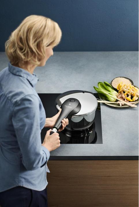Immagine prodotto WMF Schnellkochtopf 4,5l Dampfkochtopf Perfect Premium Induktion Edelstahl 18/10 (Cucina a vapore, Acciaio inossidabile, 22 x 13.50 cm)