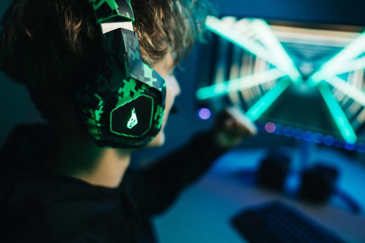 Actual product image SureFire Skirmish (Cable)