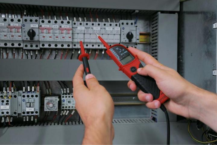 Image du produit HEYTEC Testeur de tension numérique 12-690 volts