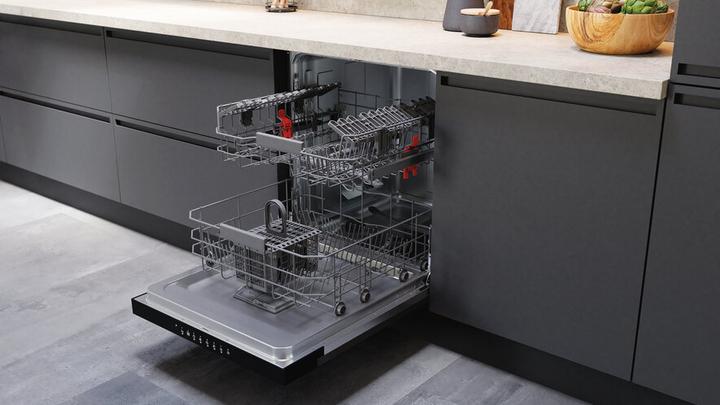 Actual product image Bauknecht Bcbc 3c26 B Ch