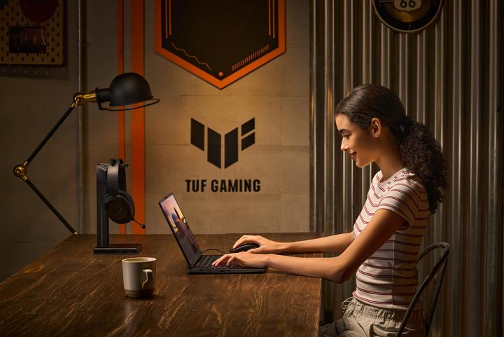 Produktbild ASUS TUF Gaming A14 (14", 1000 GB, 16 GB, Eng. Int., AMD Ryzen AI 7 350)