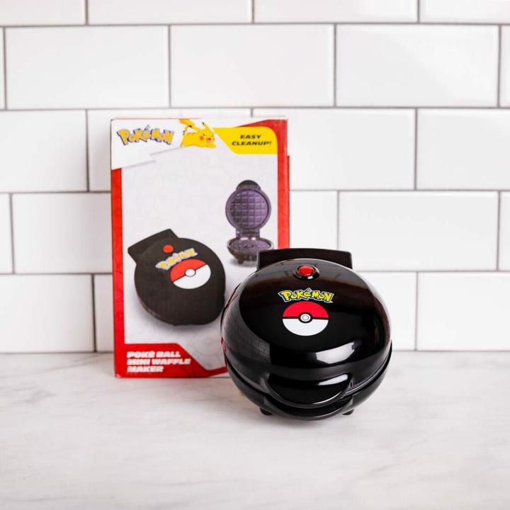 Produktbild Uncanny Brands Pokemon - Pokeball