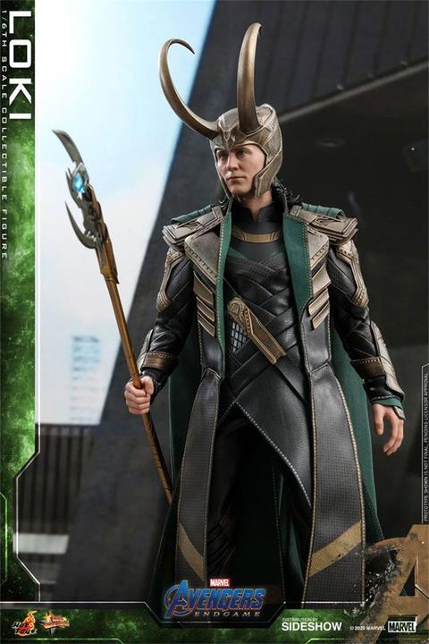 Actual product image Hot Toys Avengers: Loki