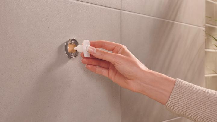 Actual product image tesa Moon