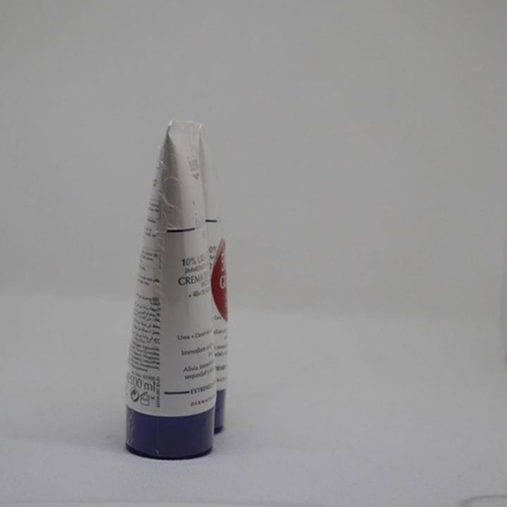 Produktbild Eucerin Reparaturcreme mit 10% Urea (Fussdeodorant & -puder, 100 ml)