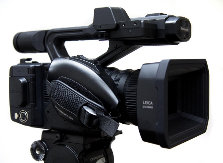Actual product image Panasonic Ag-Ux180 (9.46 Mpx, 24p, 20 x)