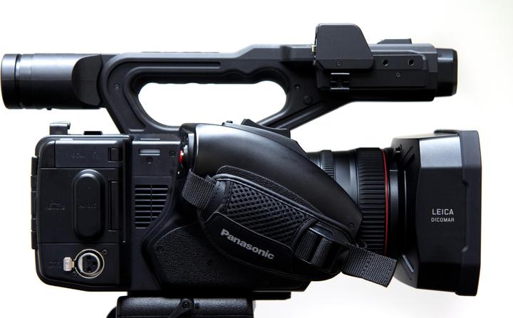 Image du produit Panasonic Ag-Ux180 (9.46 Mpx, 24p, 20 x)
