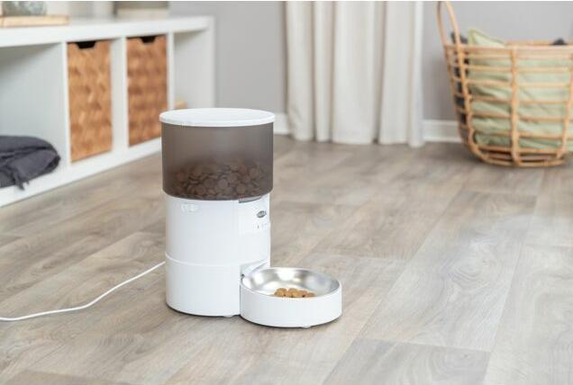 Image du produit Trixie *Distributeur automatique de denrées alimentaires TX-S Smart 3.0L, 18×31×18cm, blanc (3 l)