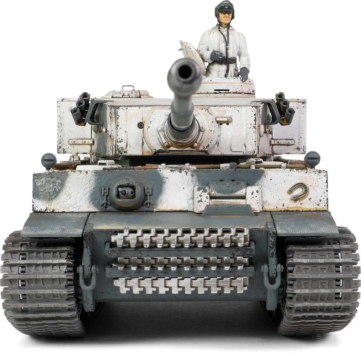 Actual product image Carson German Sd.Kfz.181 PzKpfw VI Tiger Ausf. E
