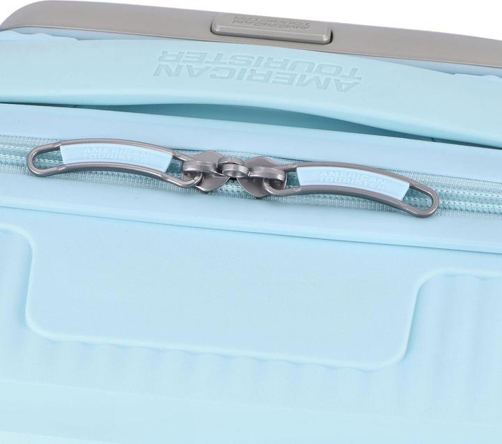 Actual product image American Tourister Soundbox Mini (22 l)