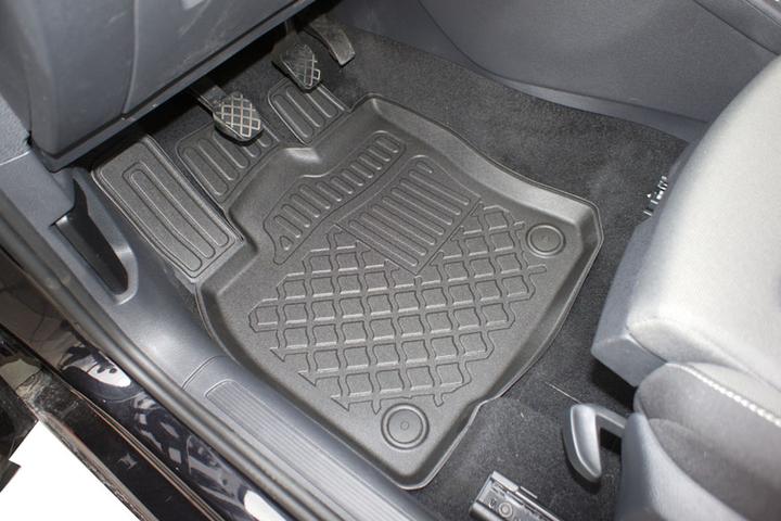 Image du produit Aristar Tapis de sol 3D tous temps pour Seat Ateca / Skoda Karoq de 2016 à aujourd'hui (1 jeu de 3 tapis de sol)