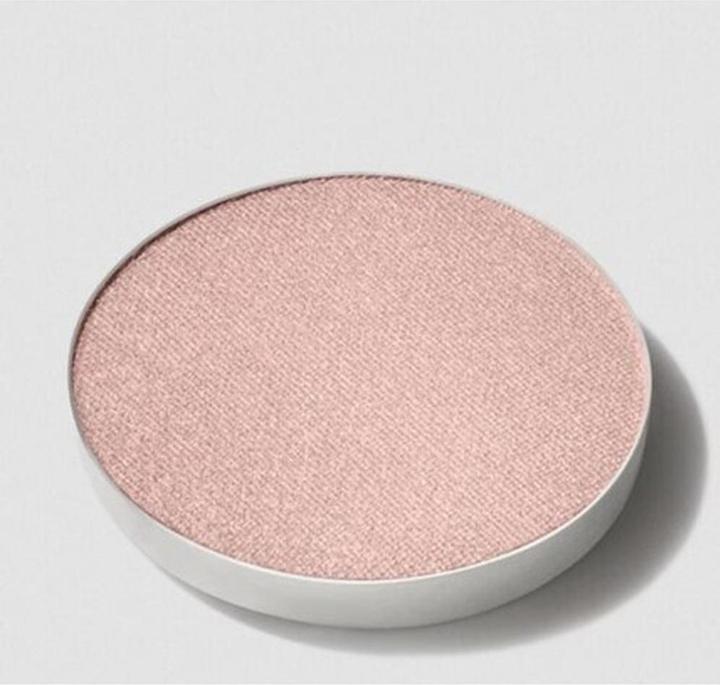 Actual product image MAC Cosmetics Eye Shadow (L.E.S. Artiste)
