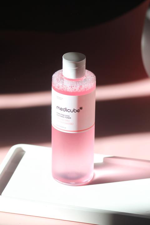 Produktbild Medicube PDRN Pink Cica Soothing (Gesichtswasser, 250 ml)