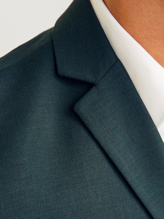 Actual product image Jack & Jones JPRSOLARIS super slim fit suit single-breasted blazer and trousers (48)