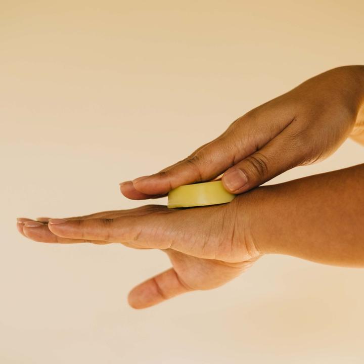 Immagine prodotto 4peoplewhocare Feste Handcreme - Veganer Daumenschmaus (Dose)